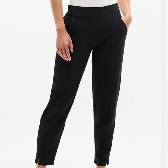 Athleta Brooklyn Mid Rise Ankle Pant, Black, Size 8 Petite - Picture 1 of 9
